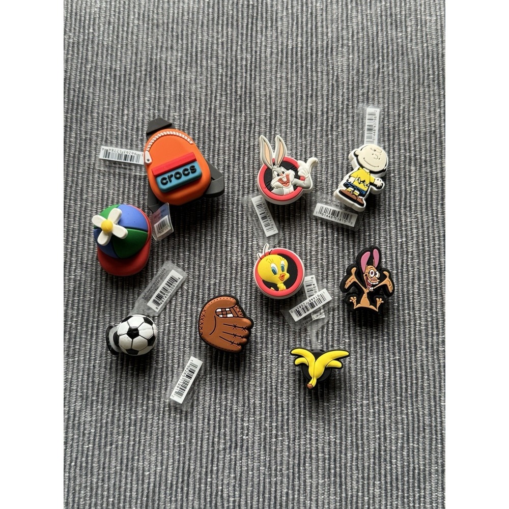 New Crocs Jibbitz Mixed Lot Shoe Charms Looney Tunes Sports Charlie Brown Unisex